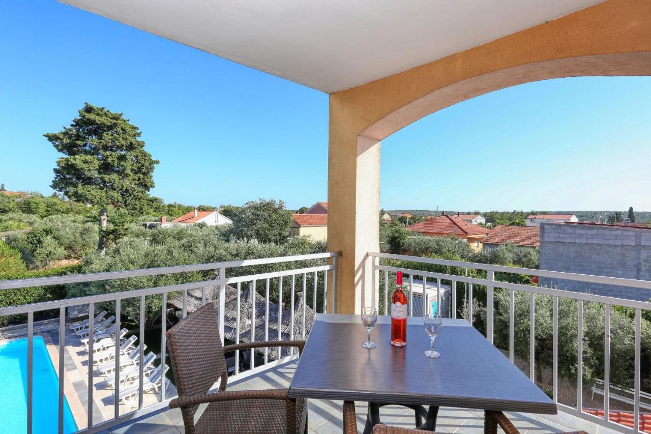 Debeljak Villa Tade מראה חיצוני תמונה