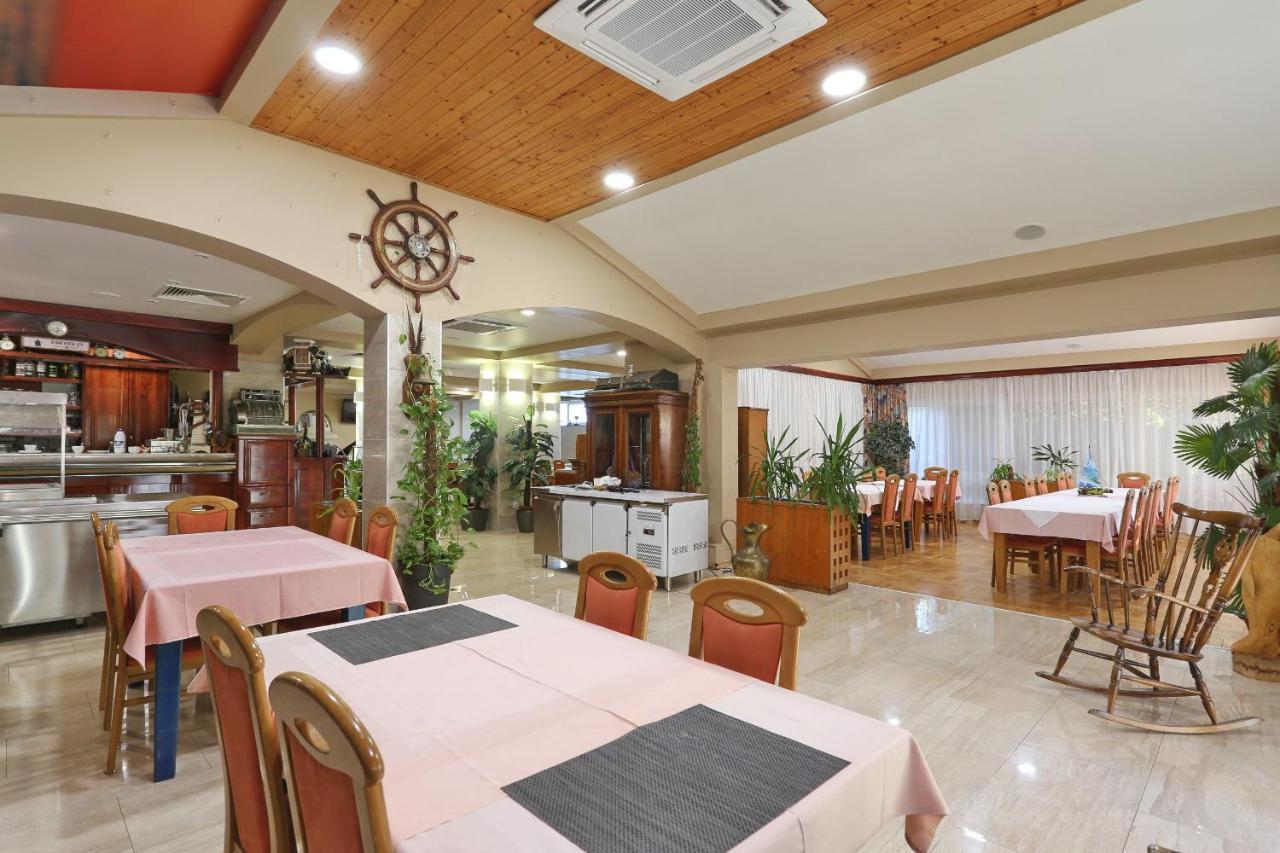Debeljak Villa Tade מראה חיצוני תמונה