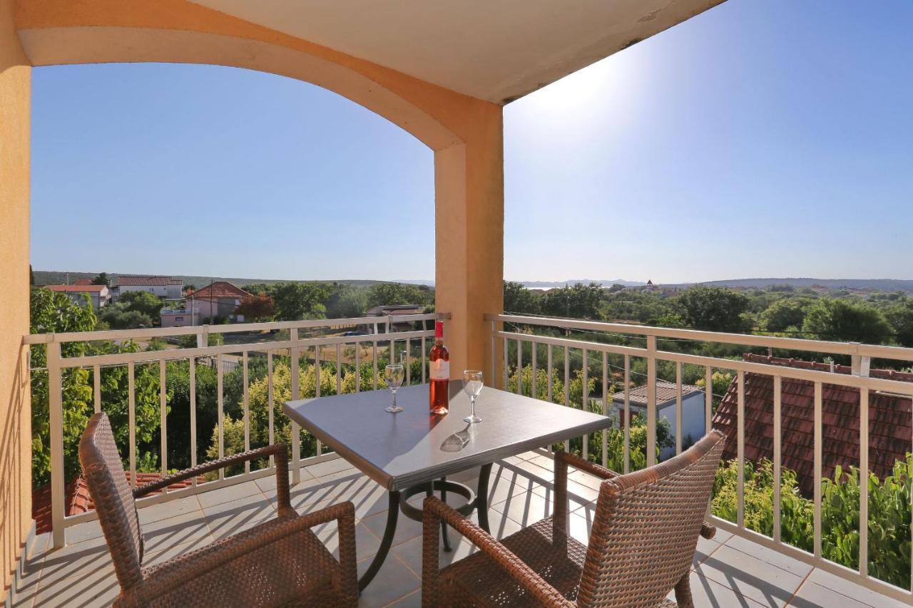 Debeljak Villa Tade מראה חיצוני תמונה
